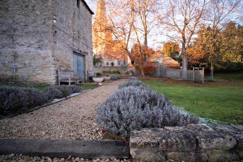 Dove House Cottages - No 1 Oxford Exterior foto